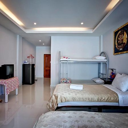 Misone Hotel Chiang Mai Exterior photo